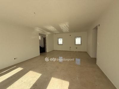 Eladó családi ház Ráckeve