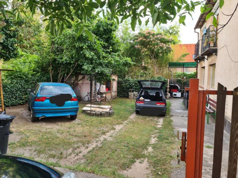 Eladó házrész Budapest