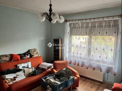 Eladó családi ház Pécs