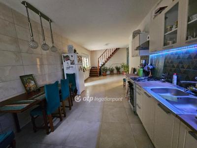 Eladó családi ház - 3916 Bodrogkeresztúr