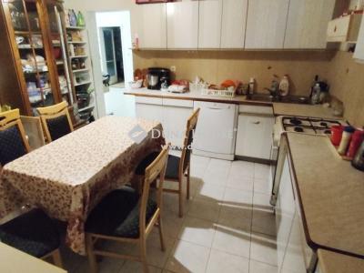 Eladó családi ház Balatonújlak