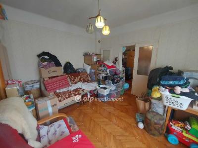 Eladó családi ház Debrecen