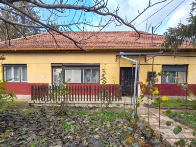 Eladó családi ház Békéscsaba