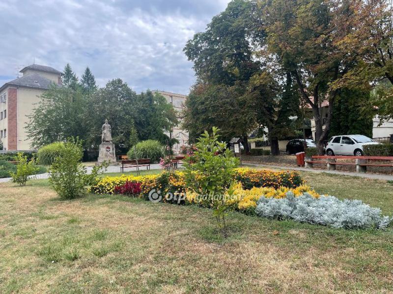 Eladó lakás Salgótarján
