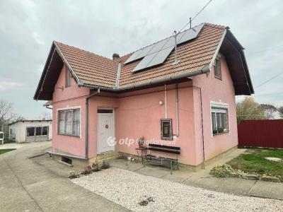 Eladó családi ház Túrony