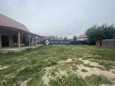 Eladó családi ház Pilis