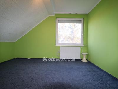 Eladó családi ház - 2300 Ráckeve