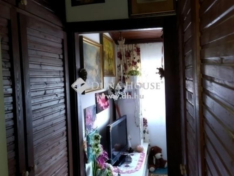 Eladó családi ház Maglód