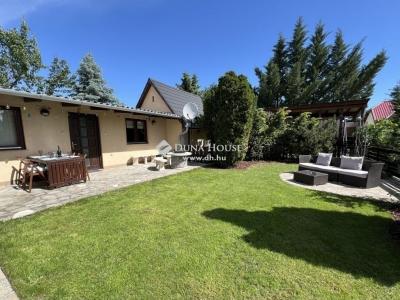 Eladó családi ház Ócsa