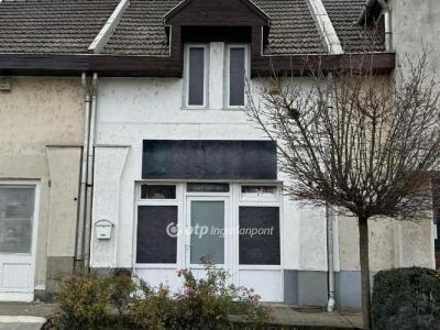 Eladó lakás Tiszafüred