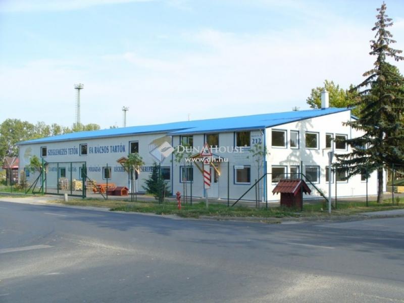 Eladó műhely Siófok