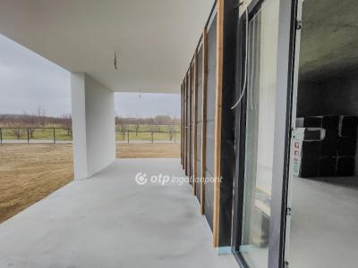 Eladó családi ház Győrújfalu