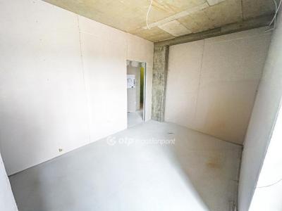 Eladó családi ház Győrújfalu