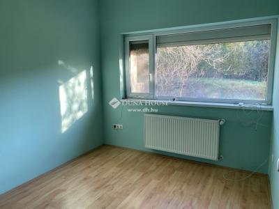 Eladó családi ház Nagykozár