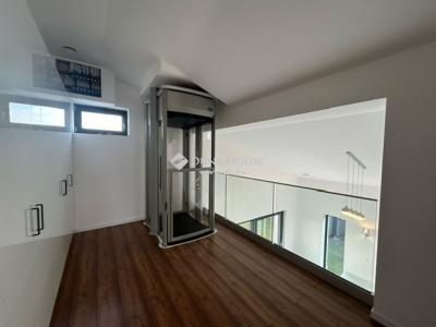 Eladó családi ház Vecsés