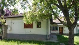 Eladó családi ház Enying