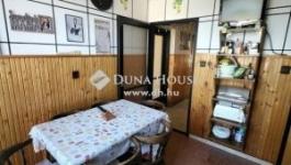 Eladó lakás Kistarcsa