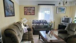 Eladó lakás Kistarcsa