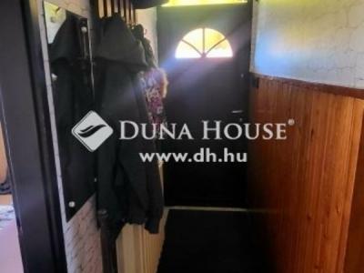 Eladó lakás Kistarcsa