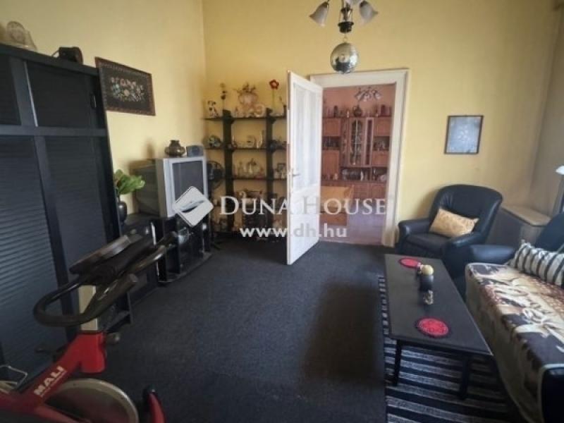 Eladó lakás Debrecen