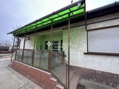 Eladó családi ház Albertirsa