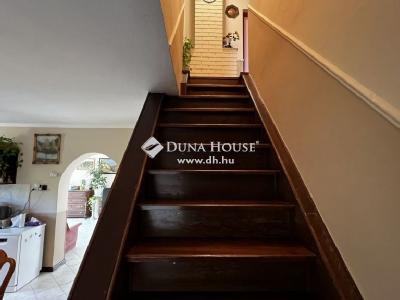 Eladó családi ház Budapest