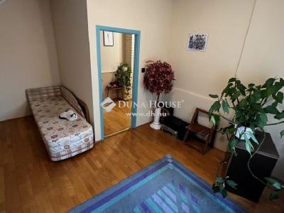Eladó családi ház Budapest