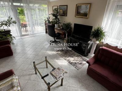 Eladó családi ház Budapest