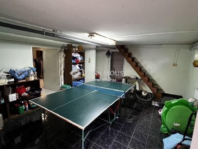 Eladó családi ház Budapest