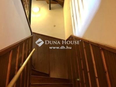 Eladó családi ház Esztergom