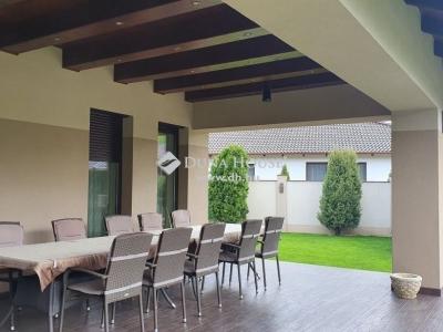 Eladó családi ház Debrecen