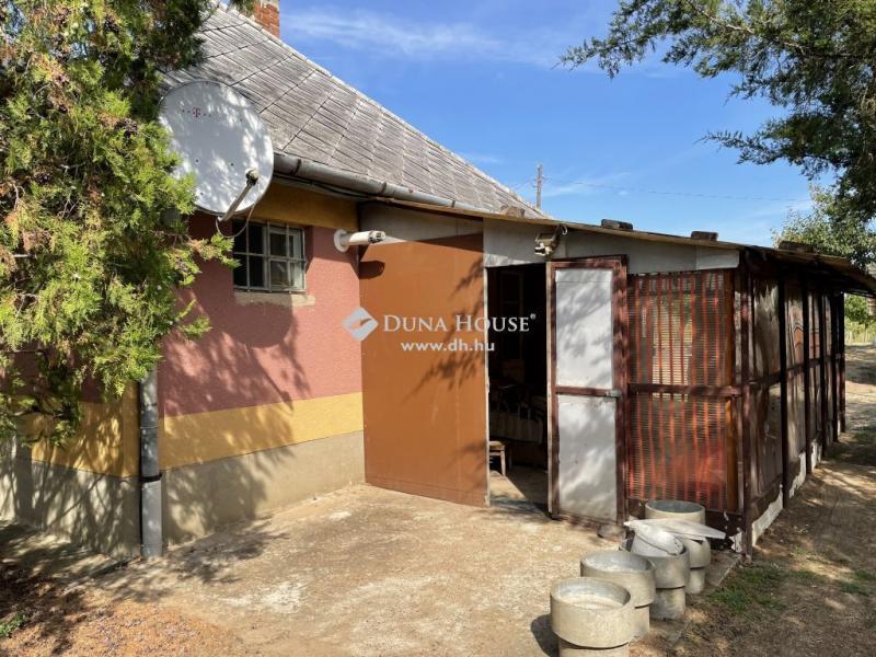 Eladó családi ház Debrecen