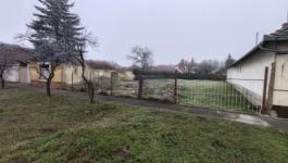 Eladó telek Csongrád