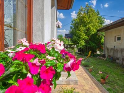 Eladó családi ház Monor