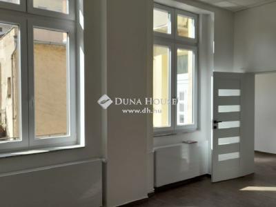 Eladó lakás Debrecen