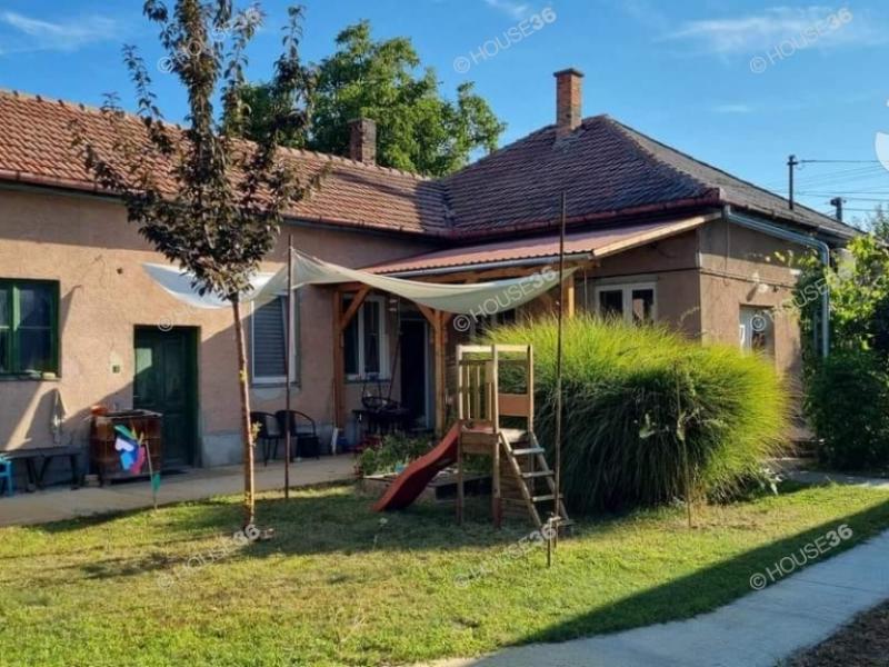 Eladó családi ház Kiskunfélegyháza