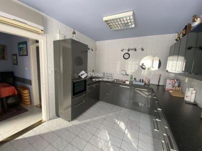 Eladó ikerház Budapest