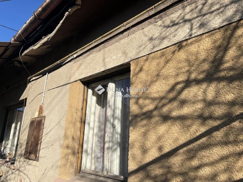 Eladó családi ház Lajosmizse
