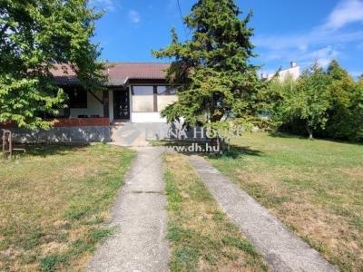 Eladó családi ház Budapest