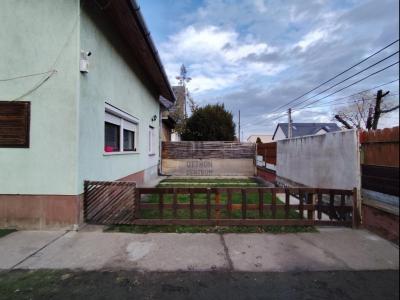 Eladó családi ház Budapest