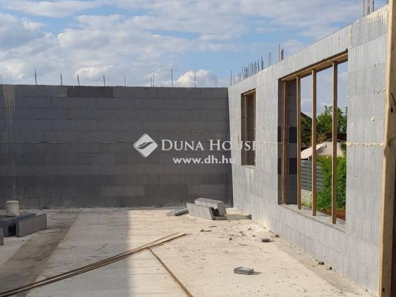 Eladó családi ház Debrecen