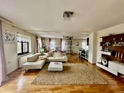 Eladó kastély - 7634 Pécs