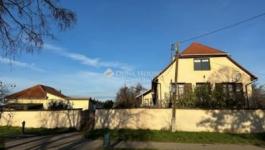 Eladó kastély Pécs