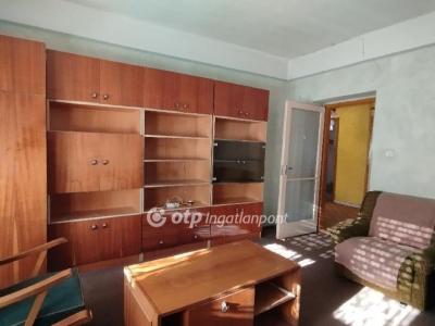 Eladó családi ház Jászberény