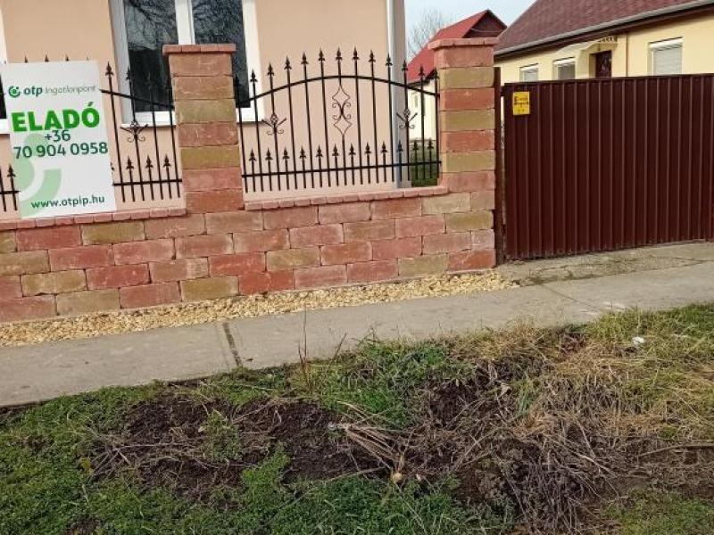 Eladó családi ház Hajdúszoboszló