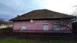 Eladó családi ház Tura