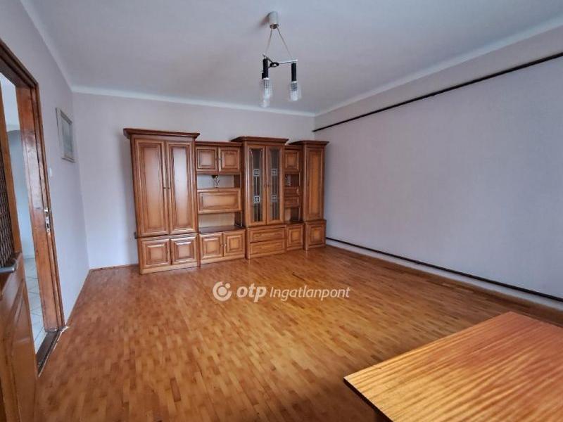 Eladó családi ház Tiszaörs