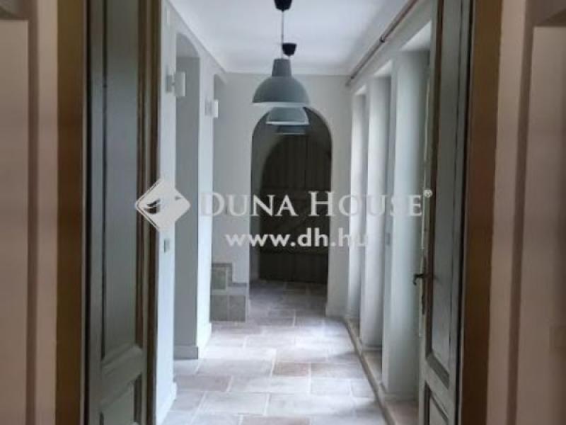 Eladó családi ház Pécs