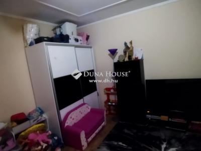 Eladó családi ház Jászkisér