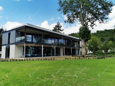 Eladó lakás Balatonkenese Balatonakarattya